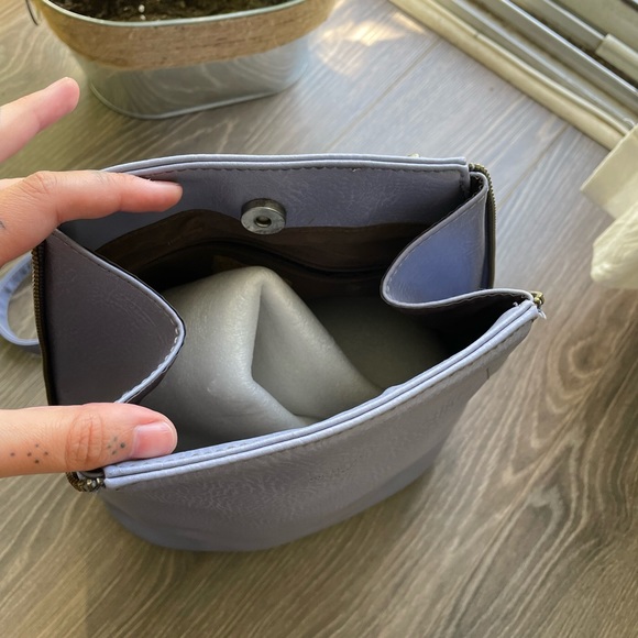 [SOLD] MATT & NAT Lucy Periwinkle Crossbody Bag - Picture 4 of 4